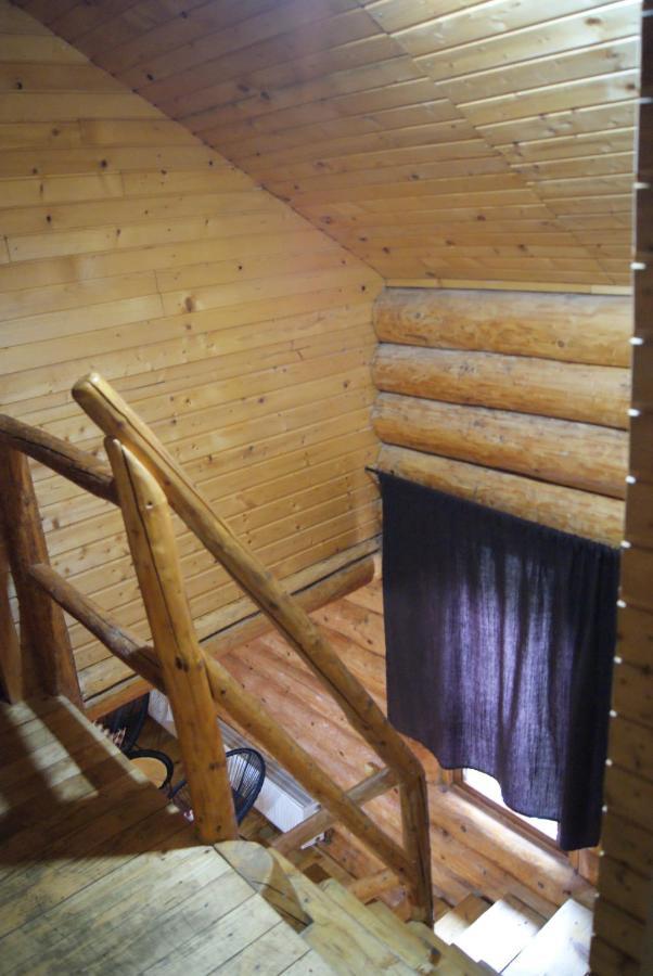 Musketeers Cabin Porumbacu de Sus Exterior photo